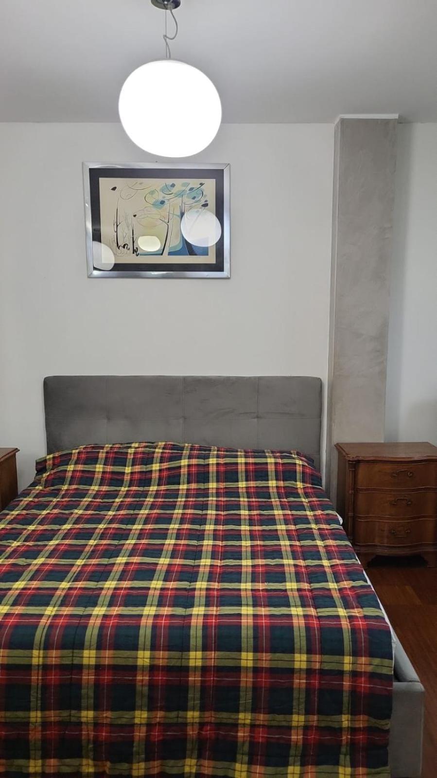 Lussuosa Villa Vicino Alla Stazione Caronno Pertusella Экстерьер фото
